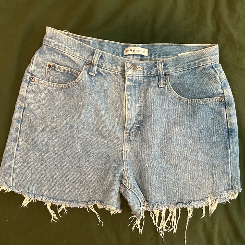 Vintage Riders cutoff jean shorts! Size 10